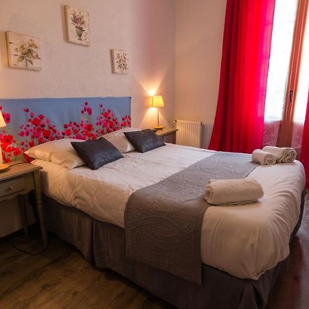 Ma Petite Auberge Castellane Bagian luar foto