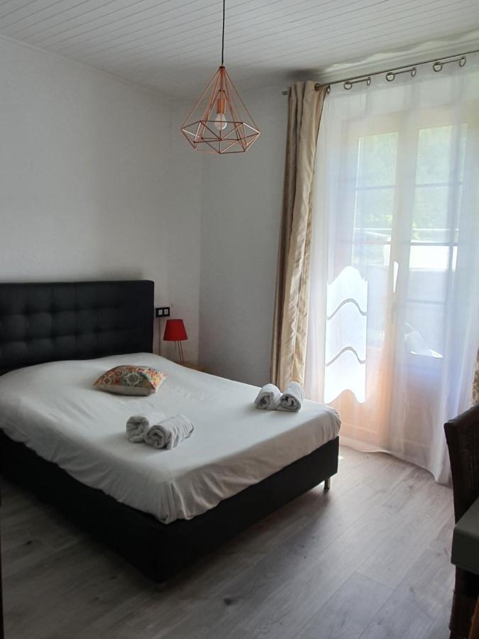 Ma Petite Auberge Castellane Bagian luar foto