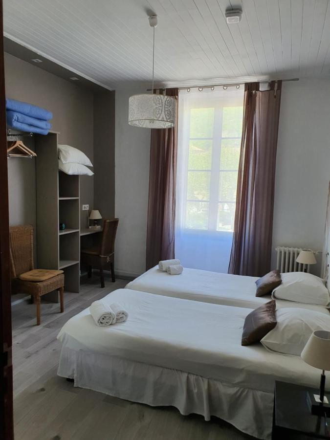 Ma Petite Auberge Castellane Bagian luar foto