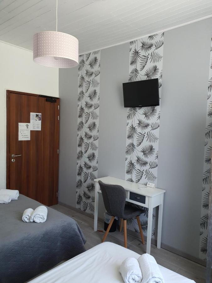 Ma Petite Auberge Castellane Bagian luar foto