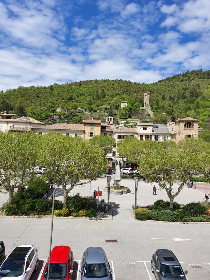Ma Petite Auberge Castellane Bagian luar foto