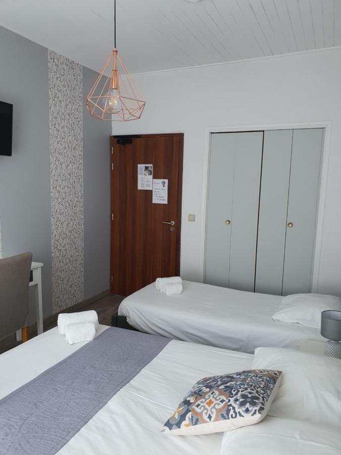 Ma Petite Auberge Castellane Bagian luar foto