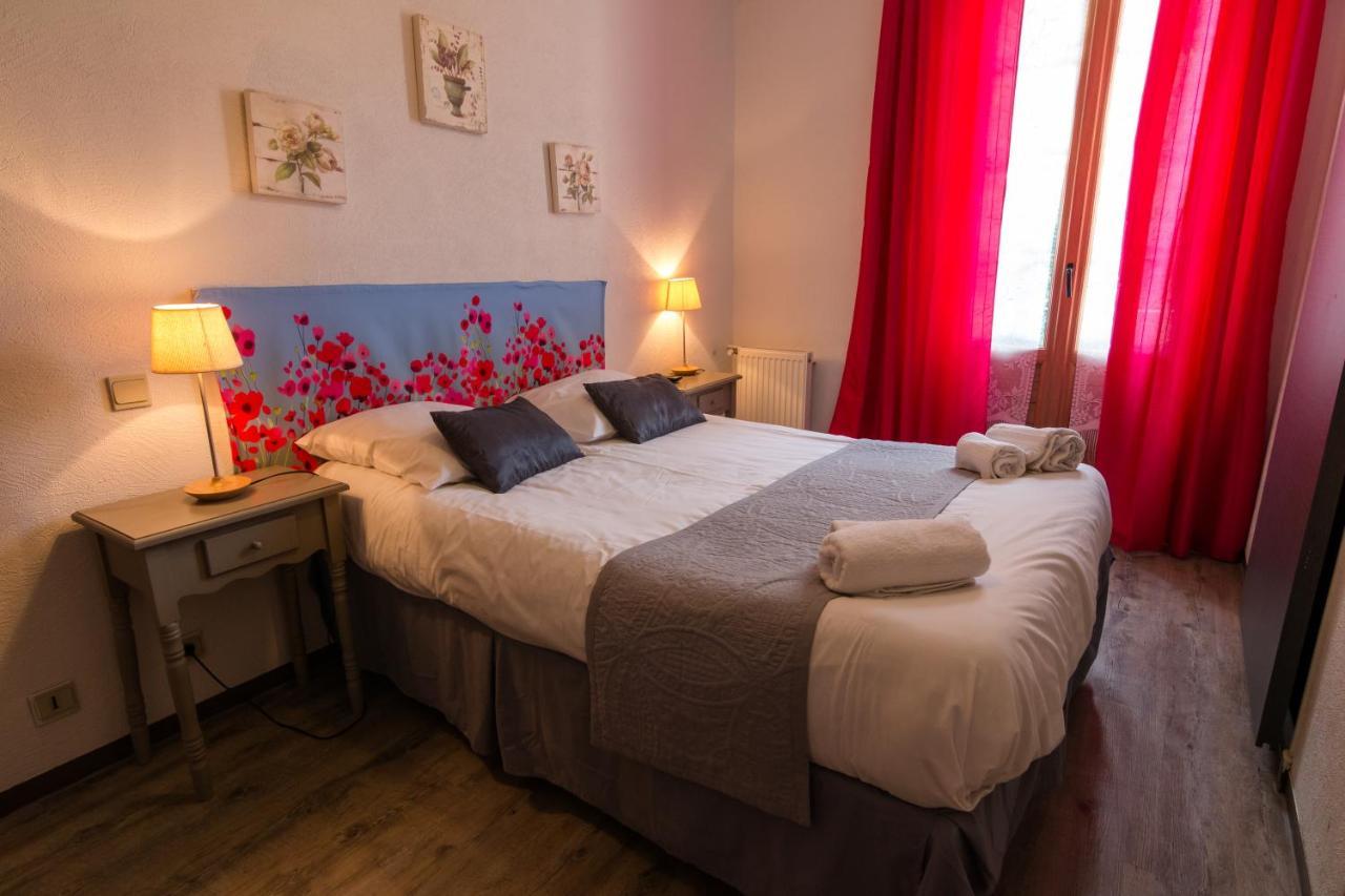 Ma Petite Auberge Castellane Bagian luar foto