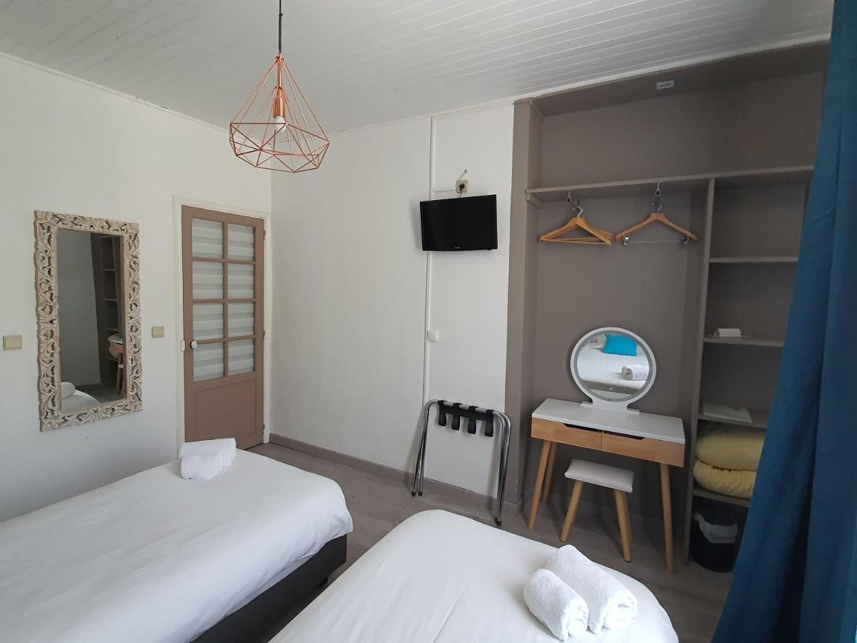 Ma Petite Auberge Castellane Bagian luar foto
