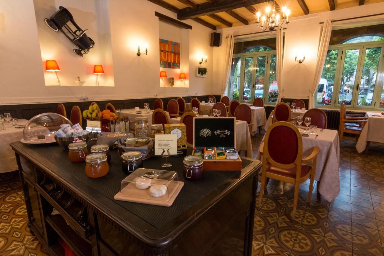 Ma Petite Auberge Castellane Bagian luar foto