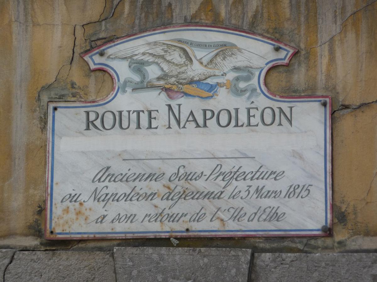 Ma Petite Auberge Castellane Bagian luar foto